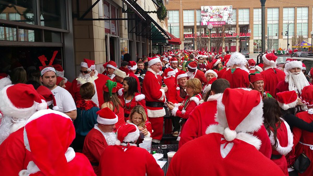 SantaCon Brings Together Dozens of Santas, Benefits Blessings in a Backpack